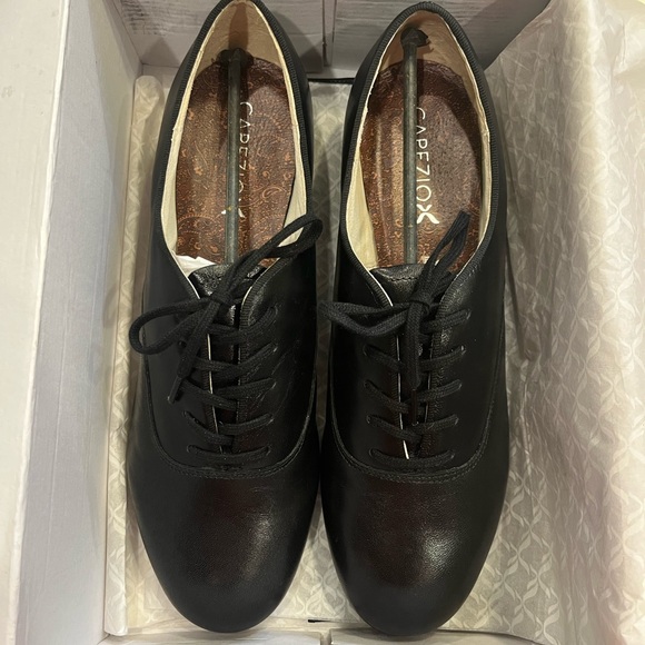 Capezio K360 Tap Shoes main image 4